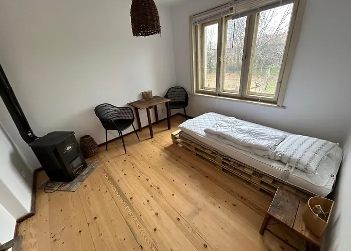 Gaestezimmer In Laendlicher Gegend Vabel