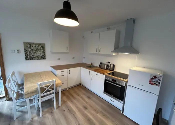 Gaestezimmer In Laendlicher Gegend * Vabel