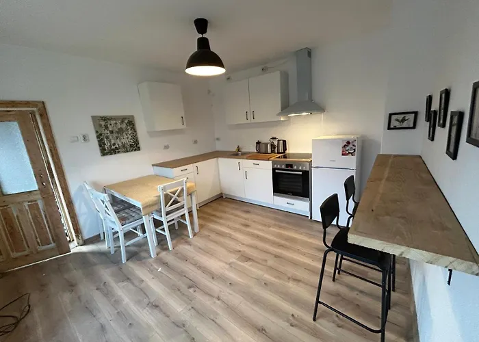 Gaestezimmer In Laendlicher Gegend Habitación en casa particular Vabel